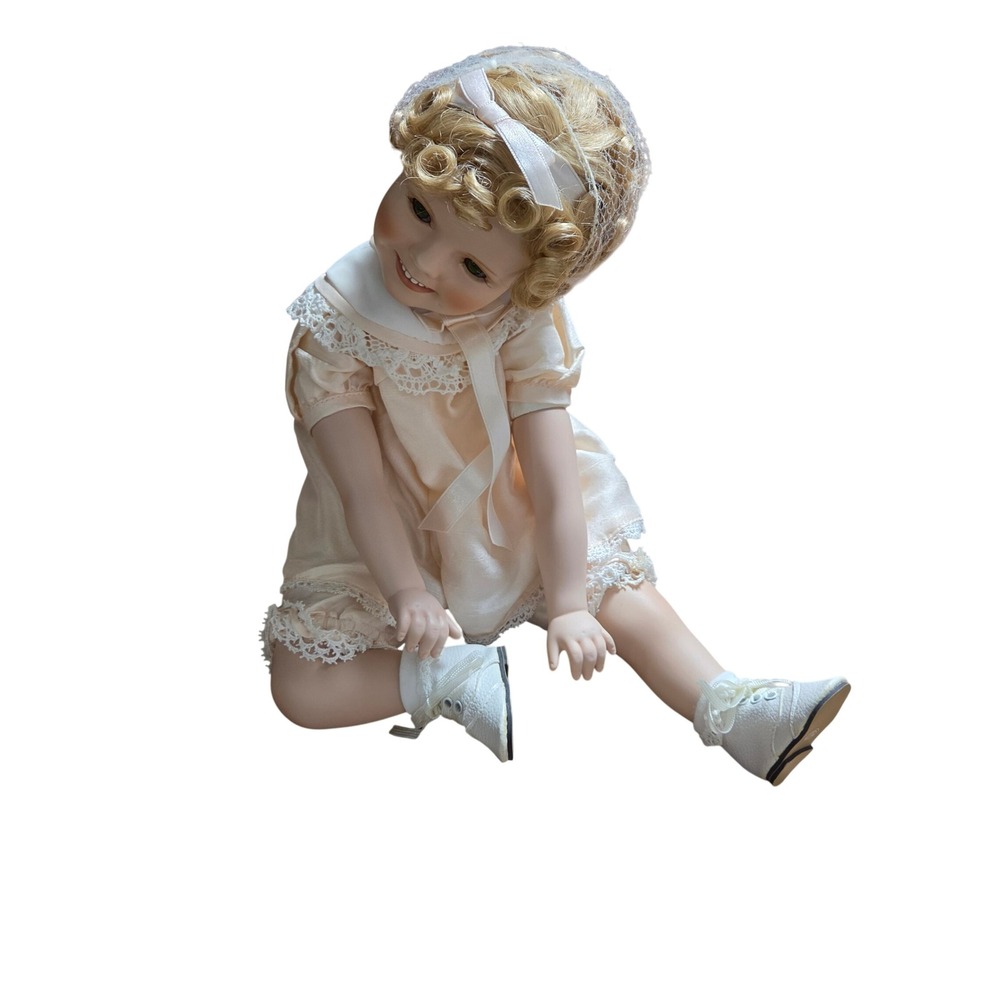 Vintage Danbury Mint Little Miss Shirley Temple Porcelain Collector Doll Cottage